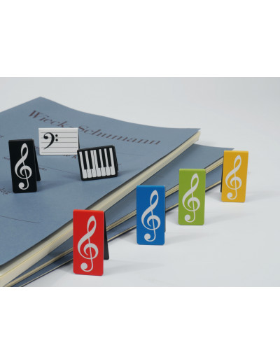 Magnetic bookmark g-clef...